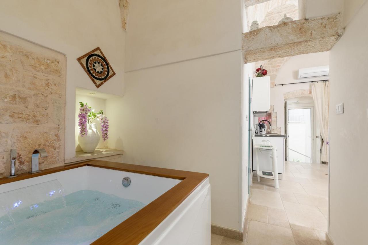 奥斯图尼Stairway With Jacuzzi By Wonderful Italy公寓 外观 照片